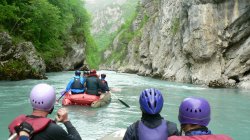 krásná a nebezpečná Tara